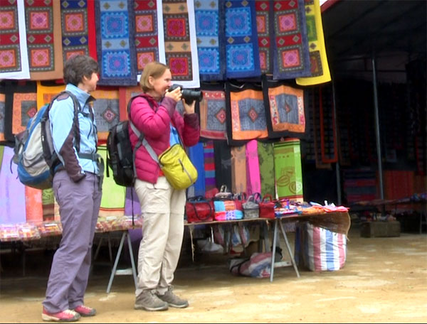 Phát huy hiệu quả chợ nông thôn vùng cao Bắc Hà ảnh 5 Phát huy hiệu quả chợ nông thôn vùng cao Bắc Hà ảnh 5