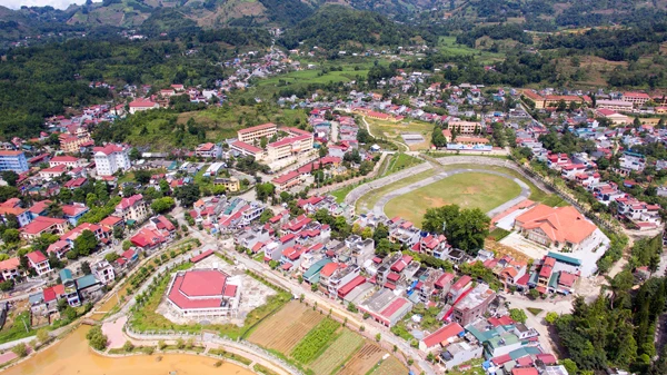 Vẻ đẹp cao nguyên Bắc Hà nhìn từ trên cao. Ảnh: Ngọc Bằng