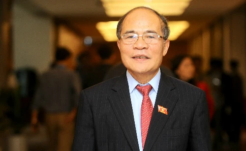 Chủ tịch Quốc hội khóa 13 Nguyễn Sinh Hùng.