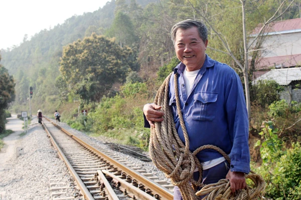 Gặp người “cứu hộ 24 giờ” ảnh 1