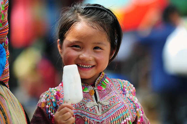 Nụ cười trong trẻo của trẻ em vùng cao ảnh 5