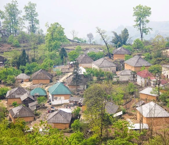  Ghé thăm ngôi làng trên núi của người dân tộc Hà Nhì ảnh 2