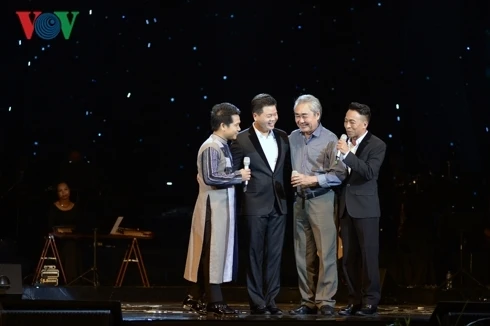 Làm thế nào để giới trẻ ngày nay thích nghe nhạc cách mạng? ảnh 2