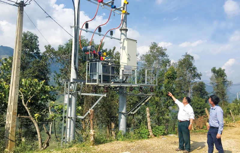 Trạm biến áp thôn Cán Cấu 2.