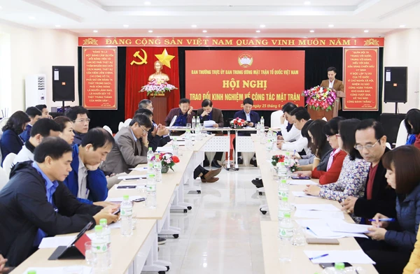 Quang cảnh hội nghị.