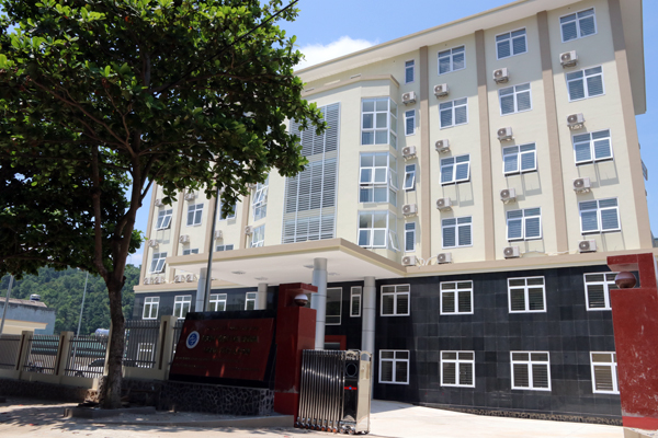 PKĐKKV Cốc Lếu được xây dựng khang trang, sạch đẹp.