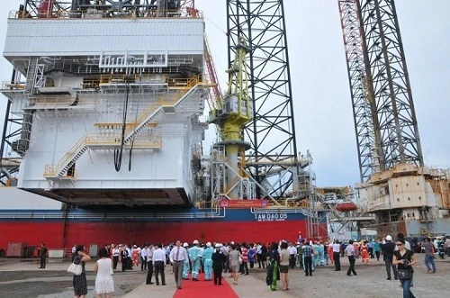 Giàn khoan Tam Đảo 05 được giàn giao cho Vietsovpetro tháng 8/2016.