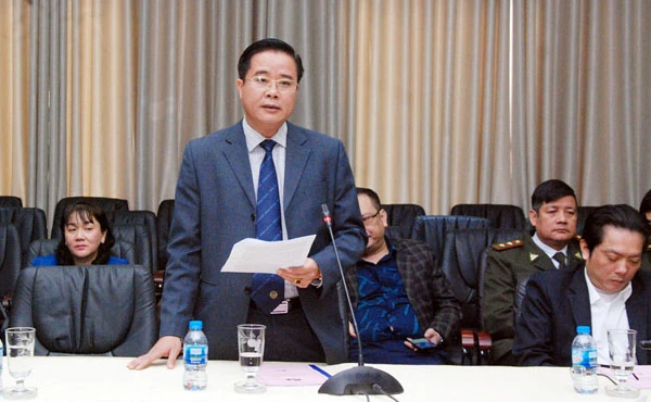 Đại biểu Đảng ủy Thanh tra tỉnh tham luận.
