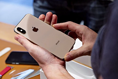 Giá iPhone XS và XS Max tiếp tục hạ sau khi Apple công bố iPhone 11.