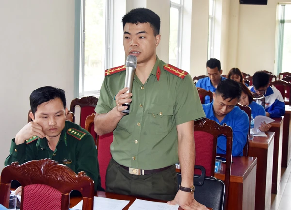 Đại biểu đóng góp ý kiến thực hiện nhiệm vụ quý II/2019.