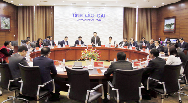 Quang cảnh buổi làm việc.