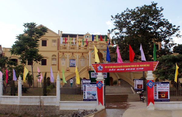 Nhà Hoàng A Tưởng nhìn từ bên ngoài.