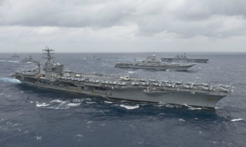 Vệ tinh Sprite là một bảng mạch hình vuông chỉ nặng 4 g.