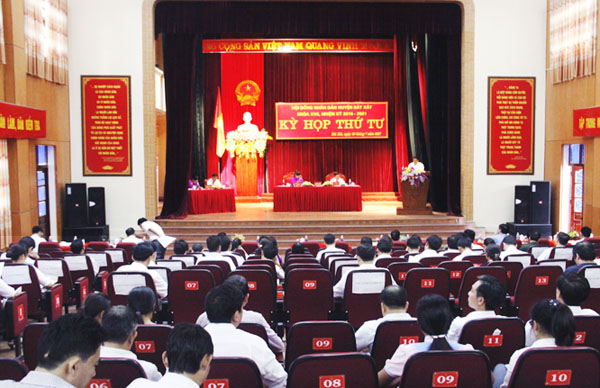 Quang cảnh kỳ họp.