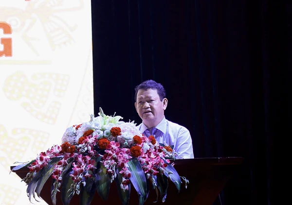 Đồng chí Nguyễn Văn Vịnh, Bí thư Tỉnh ủy, Chủ tịch HĐND tỉnh phát biểu tại Lễ kỷ niệm.