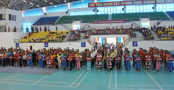 Hơn 500 vận động viên tham gia Giải. Hơn 500 vận động viên tham gia Giải.