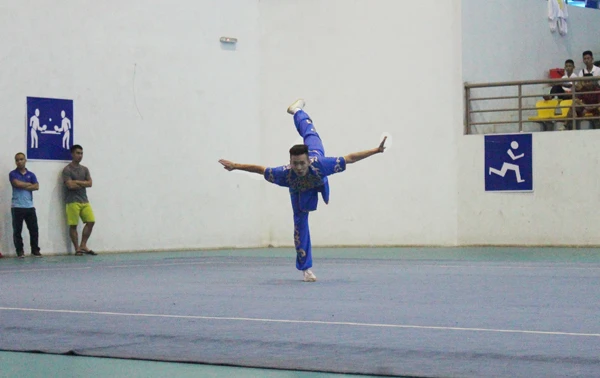 Thi đấu Taolu, trường quyền nam, nhóm A. Thi đấu tán thủ, nhóm tuổi 1999 - 2000 , hạng cân 60 kg nam. Thi đấu Taolu, trường quyền nam, nhóm A. Thi đấu tán thủ, nhóm tuổi 1999 - 2000 , hạng cân 60 kg nam.