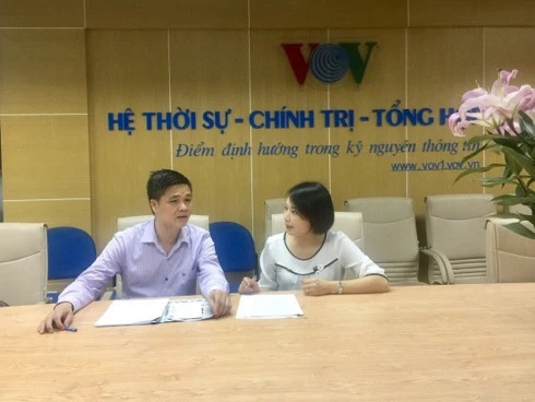 Ông Ngọ Duy Hiểu trao đổi với phóng viên VOV.