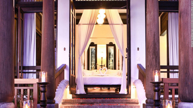 Không cần đi đâu xa, bạn cũng có thể tổ chức một lễ cưới sang trọng ở Đà Nẵng, Việt Nam.