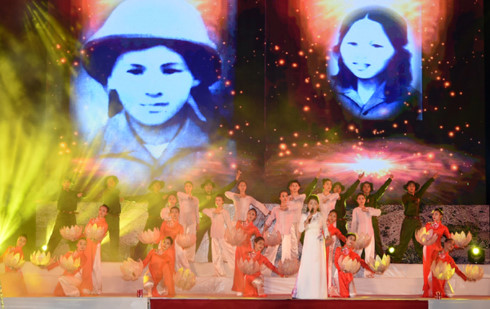 Chương trình nghệ thuật Cõi thiêng Đồng Lộc.