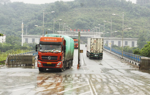 Hải quan Lào Cai thu ngân sách hơn 1.000 tỷ đồng ảnh 1