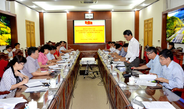 Quang cảnh buổi làm việc.