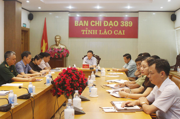 Các đại biểu dự hội nghị tại điểm cầu Lào Cai.