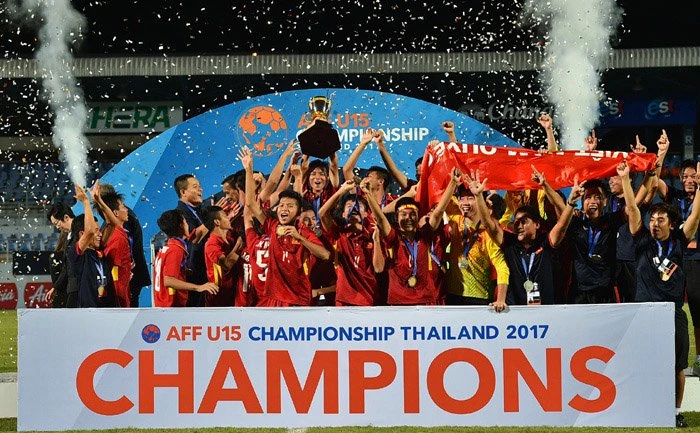 U15 Việt Nam xuất sắc vượt qua U15 Thái Lan để đăng quang U15 Đông Nam Á.