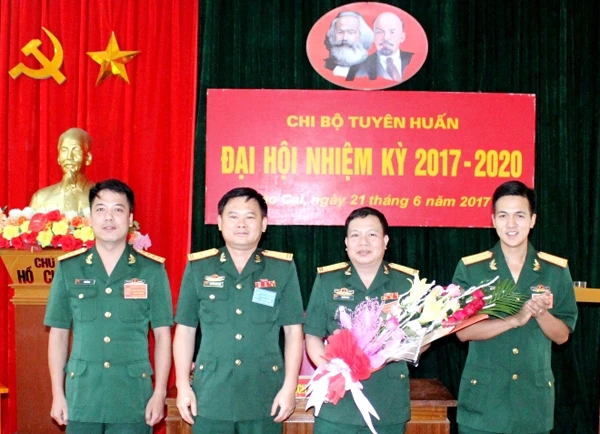 Ban Chi ủy Chi bộ Tuyên huấn, Bộ Chỉ huy Quân sự tỉnh ra mắt đại hội. Ban Chi ủy Chi bộ Tuyên huấn, Bộ Chỉ huy Quân sự tỉnh ra mắt đại hội.