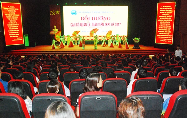 Quang cảnh Lễ khai giảng.