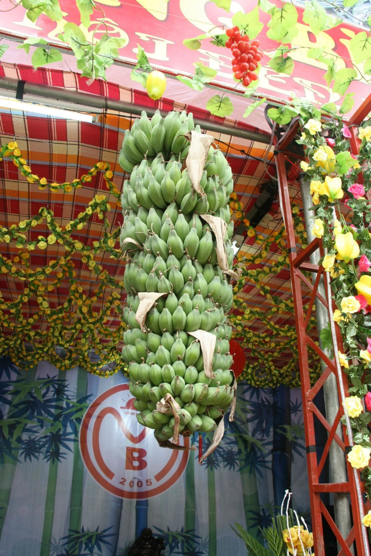 Nhiều mặt hàng nông sản “ độc” trưng bày tại Lễ hội đền Thượng ảnh 5