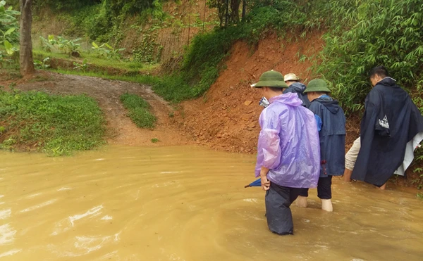 Nhiều khu vực vẫn bị cô lập.