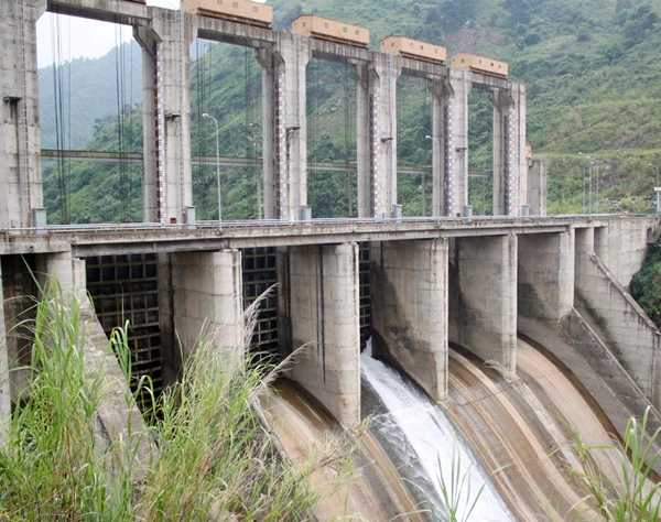 Đập thủy điện Tả Thàng, xã Gia Phú (Bảo Thắng).