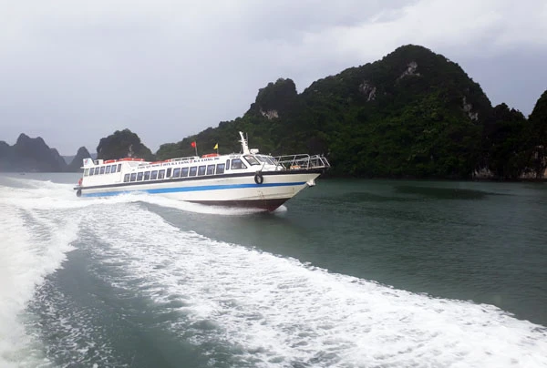 Rẽ sóng thăm huyện đảo Cô Tô ảnh 9