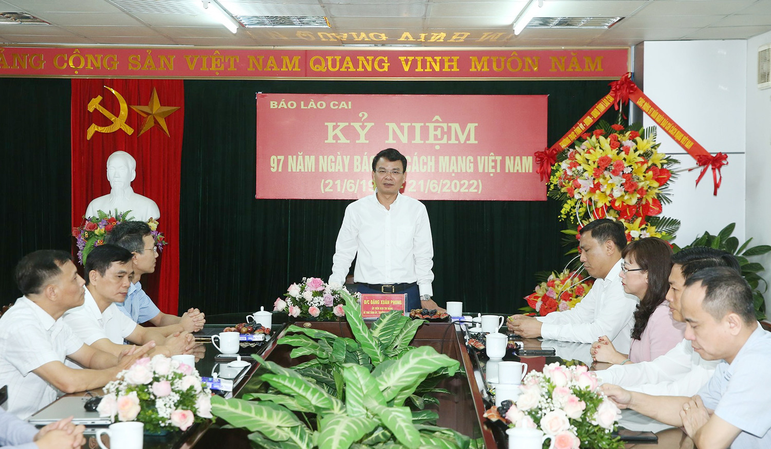 Bí thư Tỉnh ủy Đặng Xuân Phong phát biểu chúc mừng Báo Lào Cai.