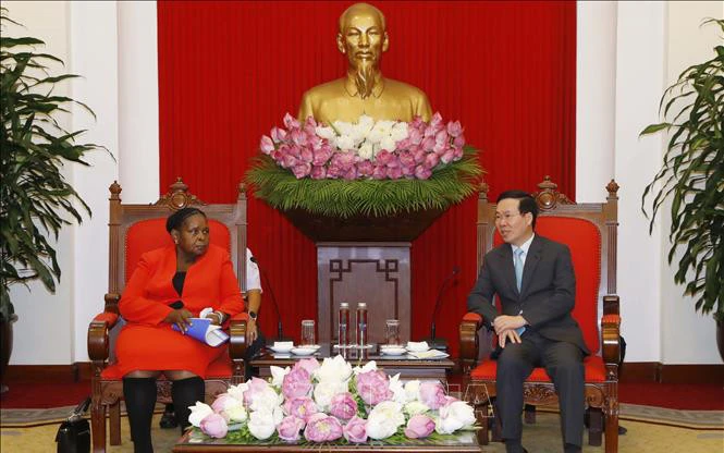 Thường trực Ban Bí thư Võ Văn Thưởng tiếp Chủ tịch Quốc hội Mozambique, bà Esperanca Laurinda Francisco Nhiuane Bias. (Ảnh: Báo Điện tử Chính phủ) Thường trực Ban Bí thư Võ Văn Thưởng tiếp Chủ tịch Quốc hội Mozambique, bà Esperanca Laurinda Francisco Nhiuane Bias. (Ảnh: Báo Điện tử Chính phủ)