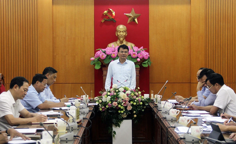 Thường trực Tỉnh uỷ giao ban với các cơ quan tham mưu, giúp việc Tỉnh ủy, Trường Chính trị, Báo Lào Cai quý II/2022 ảnh 5