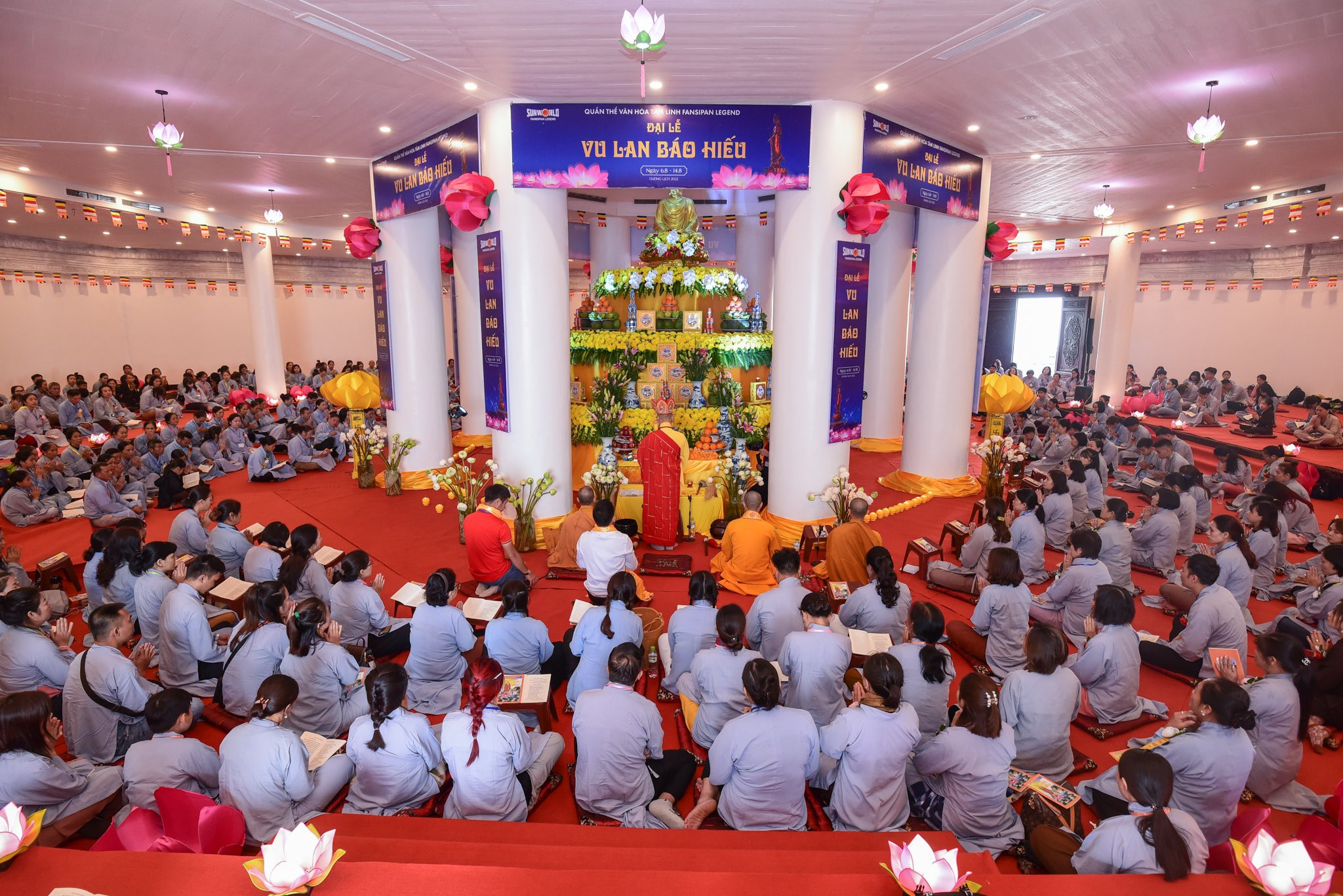 Mùa Vu Lan báo hiếu, phật tử tìm về đỉnh thiêng Fansipan bái Phật, cầu bình an tới đấng sinh thành ảnh 6 Mùa Vu Lan báo hiếu, phật tử tìm về đỉnh thiêng Fansipan bái Phật, cầu bình an tới đấng sinh thành ảnh 6