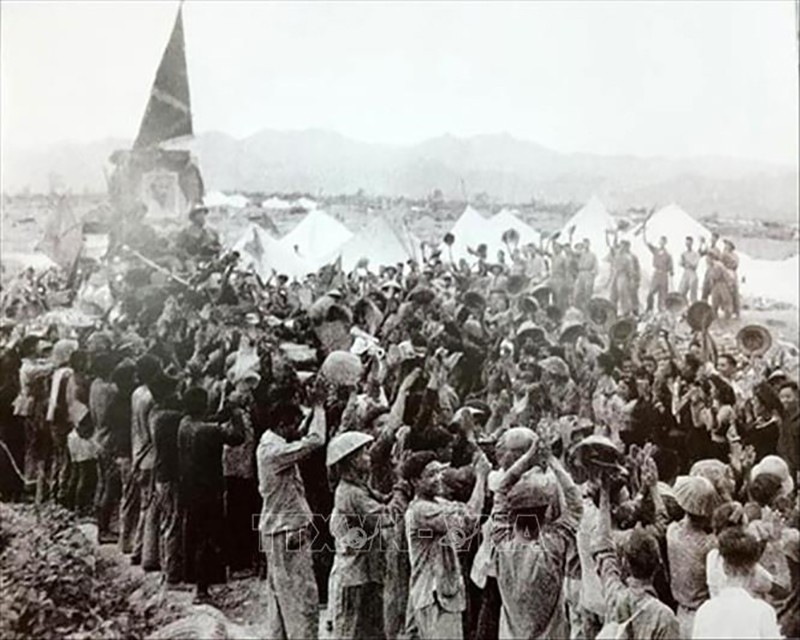 Hình ảnh về Chiến thắng Điện Biên Phủ "lừng lẫy năm châu, chấn động địa cầu" ảnh 11 Hình ảnh về Chiến thắng Điện Biên Phủ "lừng lẫy năm châu, chấn động địa cầu" ảnh 11