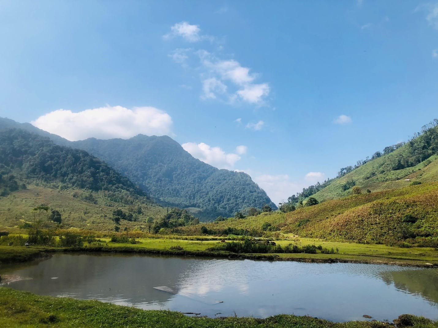 Trekking đỉnh Lùng Cúng, trải nghiệm mới khi đến Mù Cang Chải ảnh 5 Trekking đỉnh Lùng Cúng, trải nghiệm mới khi đến Mù Cang Chải ảnh 5