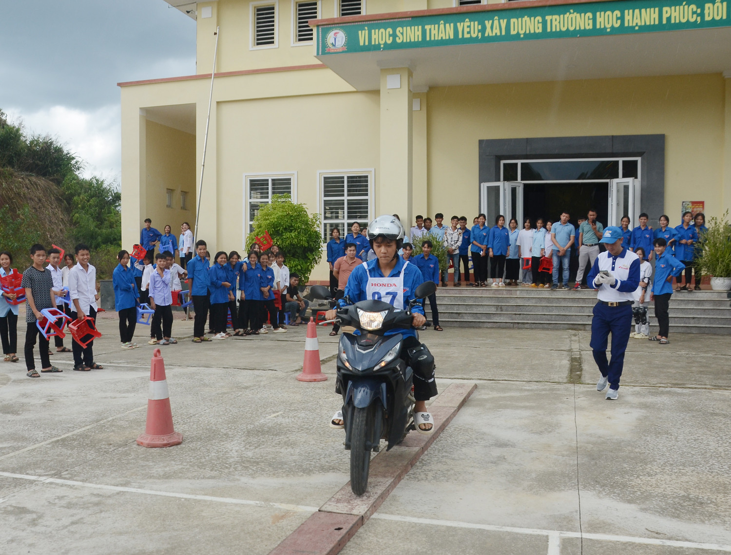 Nhiều hoạt động trong Ngày hội thanh niên với văn hoá giao thông năm 2022 ảnh 8