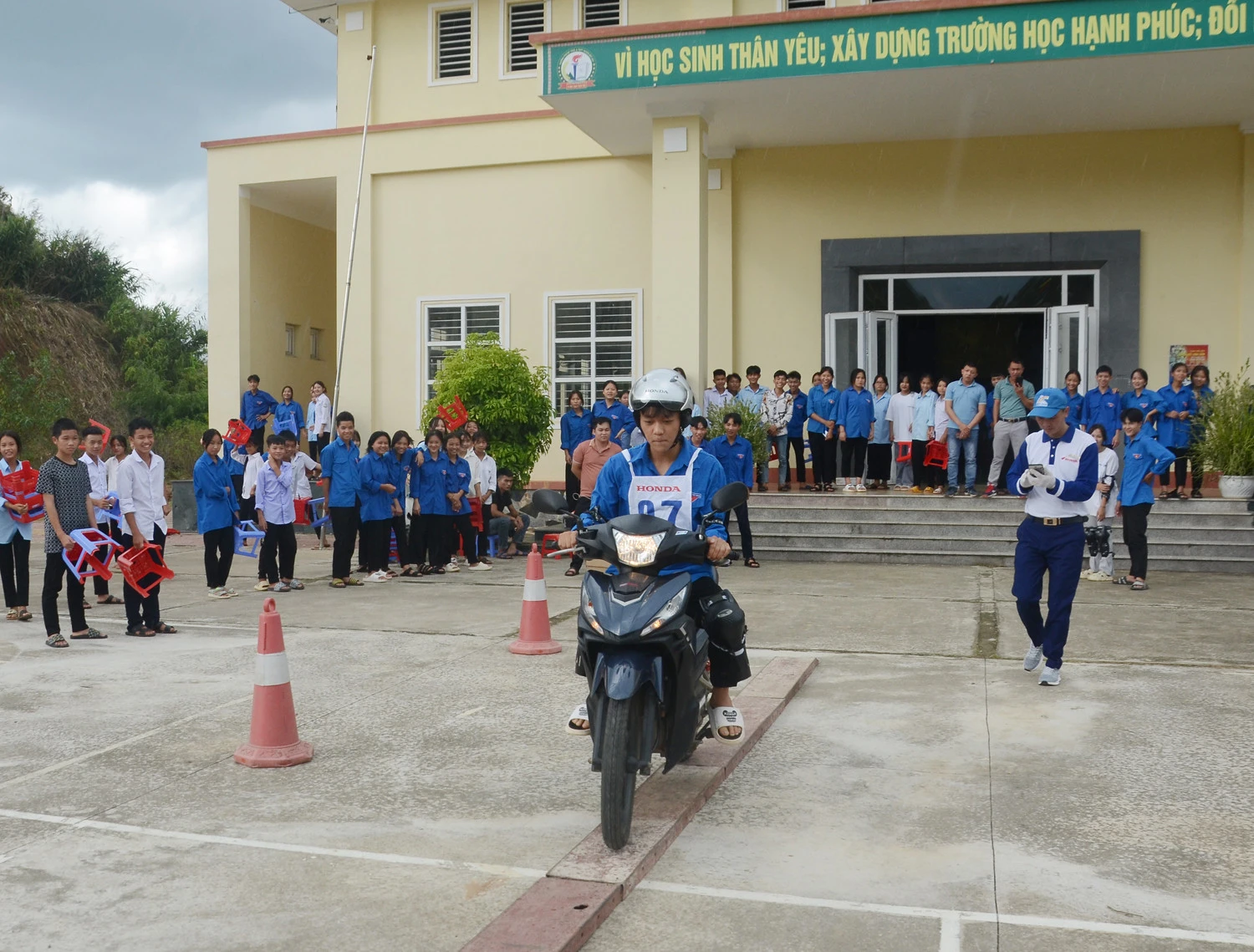 Nhiều hoạt động trong Ngày hội thanh niên với văn hoá giao thông năm 2022 ảnh 8