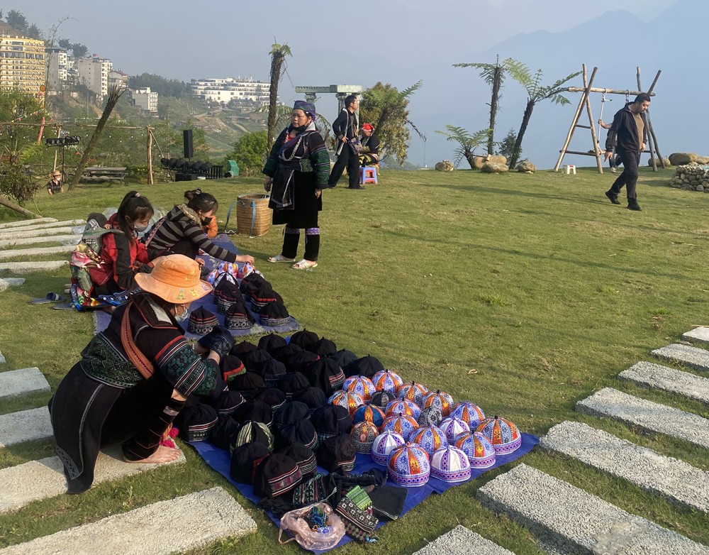 Lào Cai: Các điểm du lịch thu hút đông du khách trong kỳ nghỉ lễ ảnh 6 Lào Cai: Các điểm du lịch thu hút đông du khách trong kỳ nghỉ lễ ảnh 6