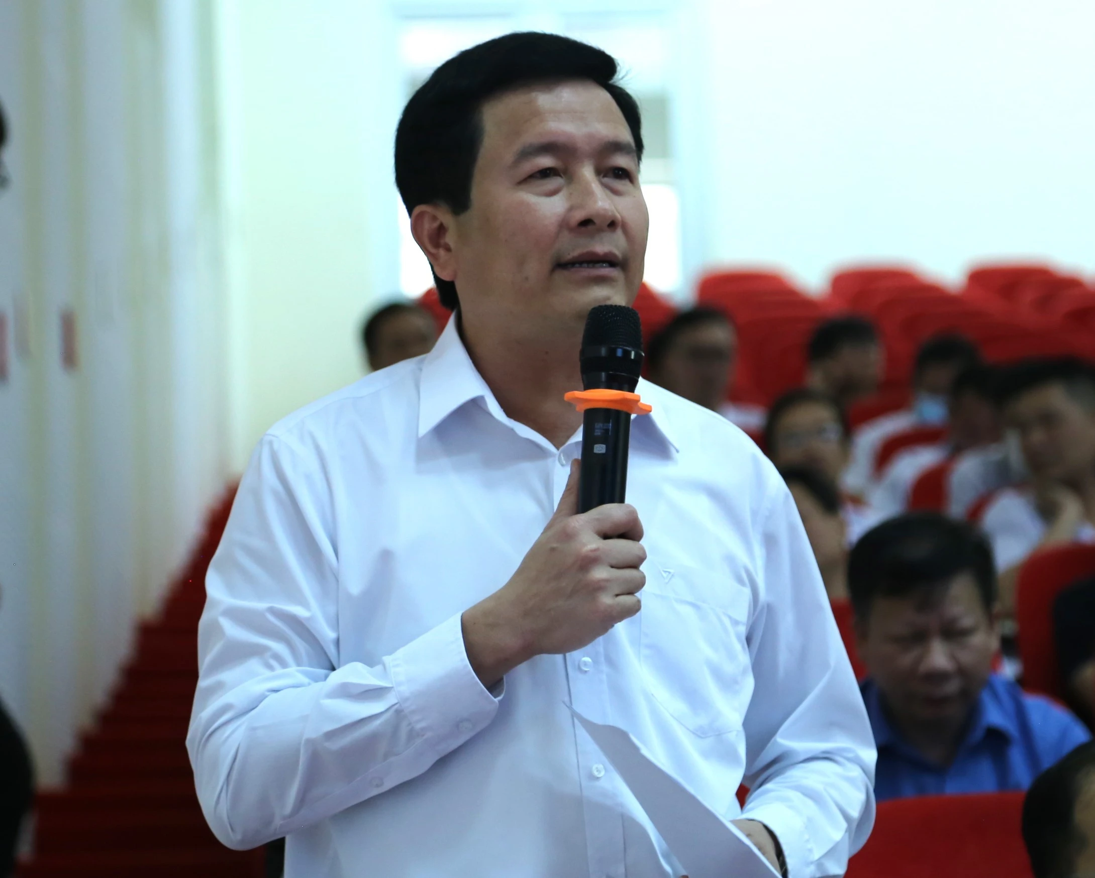 Thường trực Tỉnh ủy tiếp xúc, đối thoại trực tiếp với ngành y tế ảnh 3