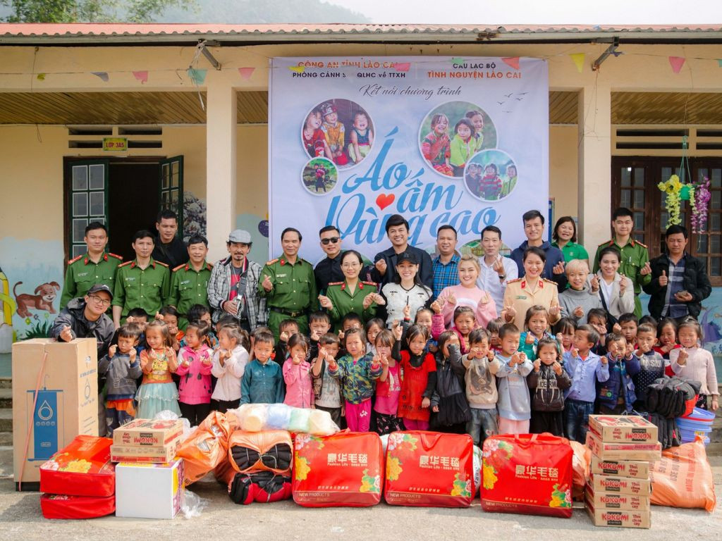 Sa Pa thơ mộng và ấm áp từ “Nhịp đập tình thân” ảnh 7 Sa Pa thơ mộng và ấm áp từ “Nhịp đập tình thân” ảnh 7