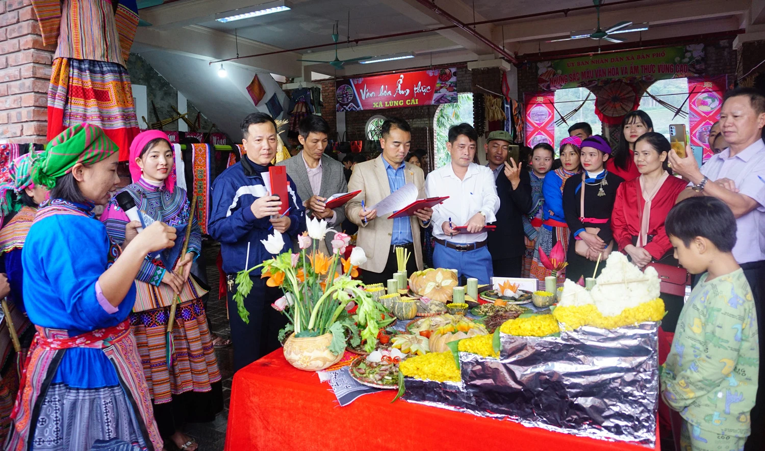 Đặc sắc không gian văn hoá ẩm thực Bắc Hà ảnh 8