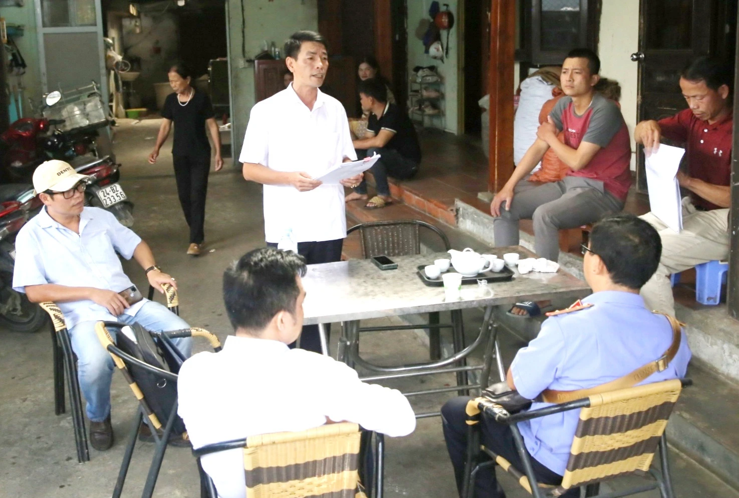 Gỡ khó trong giải quyết tranh chấp đất đai ảnh 4