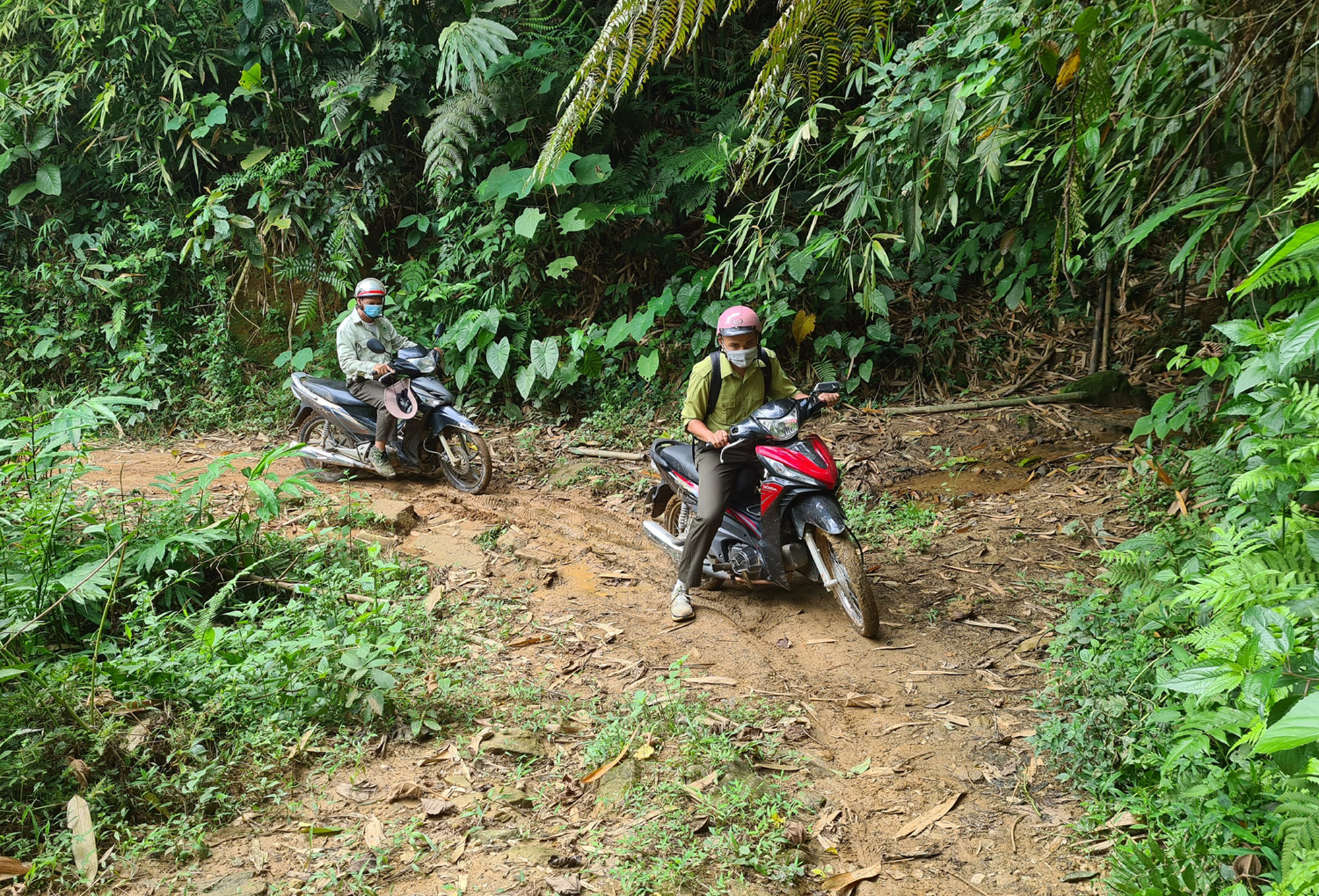 Giao thông là tiêu chí khó với các xã đăng ký về đích nông thôn mới giai đoạn 2022 - 2025. Giao thông là tiêu chí khó với các xã đăng ký về đích nông thôn mới giai đoạn 2022 - 2025.