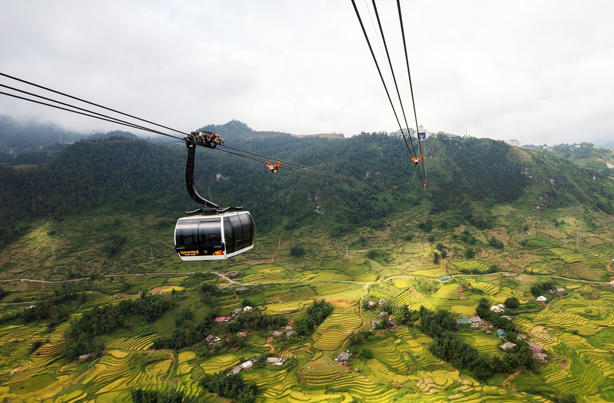 Bay lên “nóc nhà Ðông Dương” ảnh 3 Bay lên “nóc nhà Ðông Dương” ảnh 3