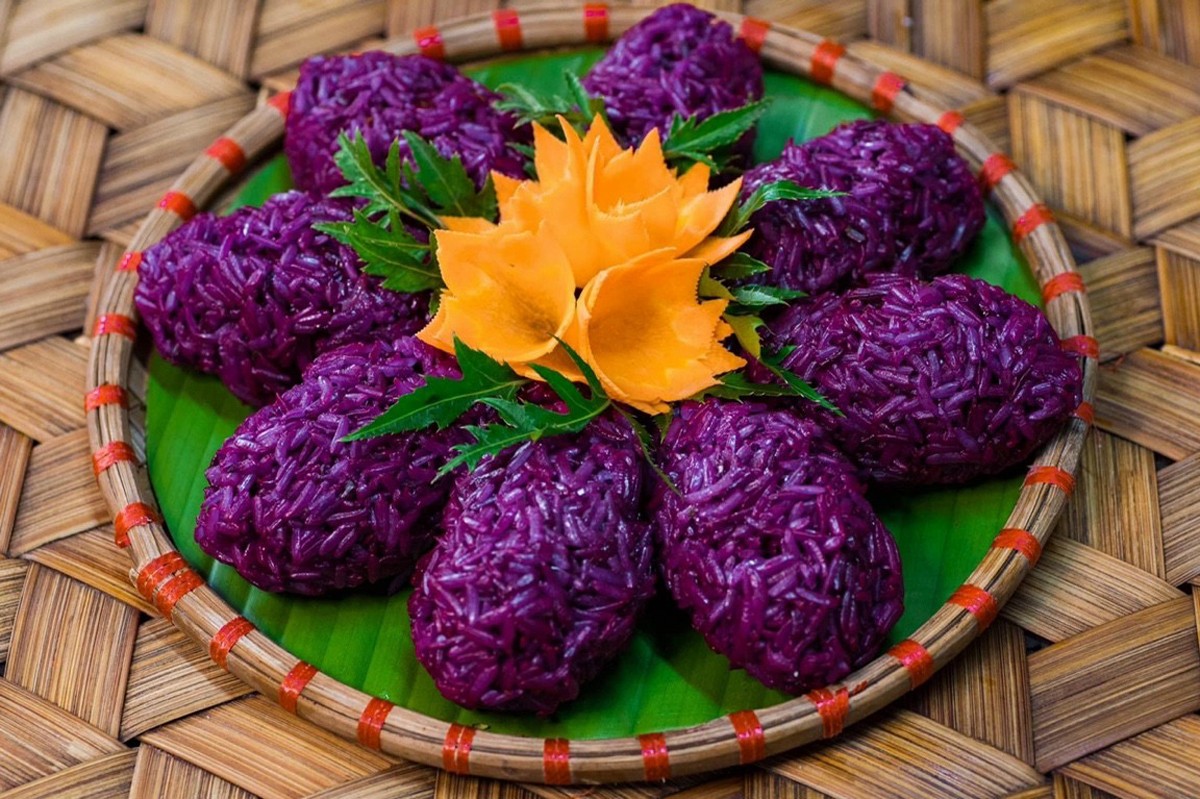 Hấp dẫn mâm cơm ngày Tết của người Thái ảnh 4